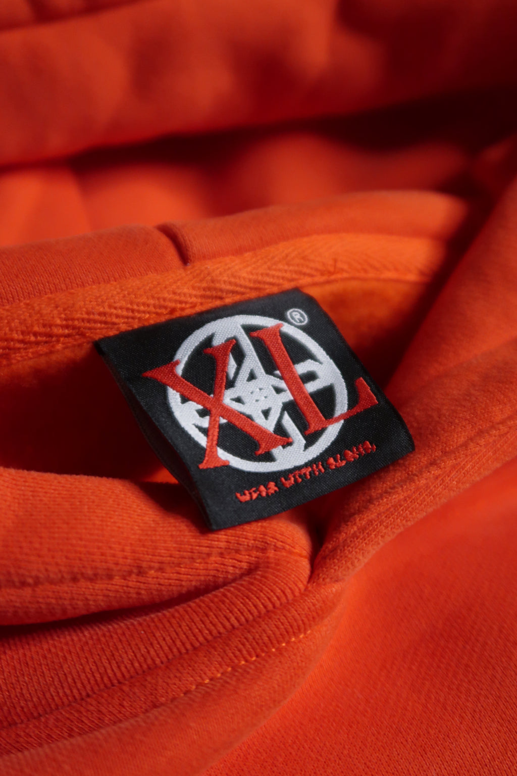 ISLAND CLASSIC HOODIE